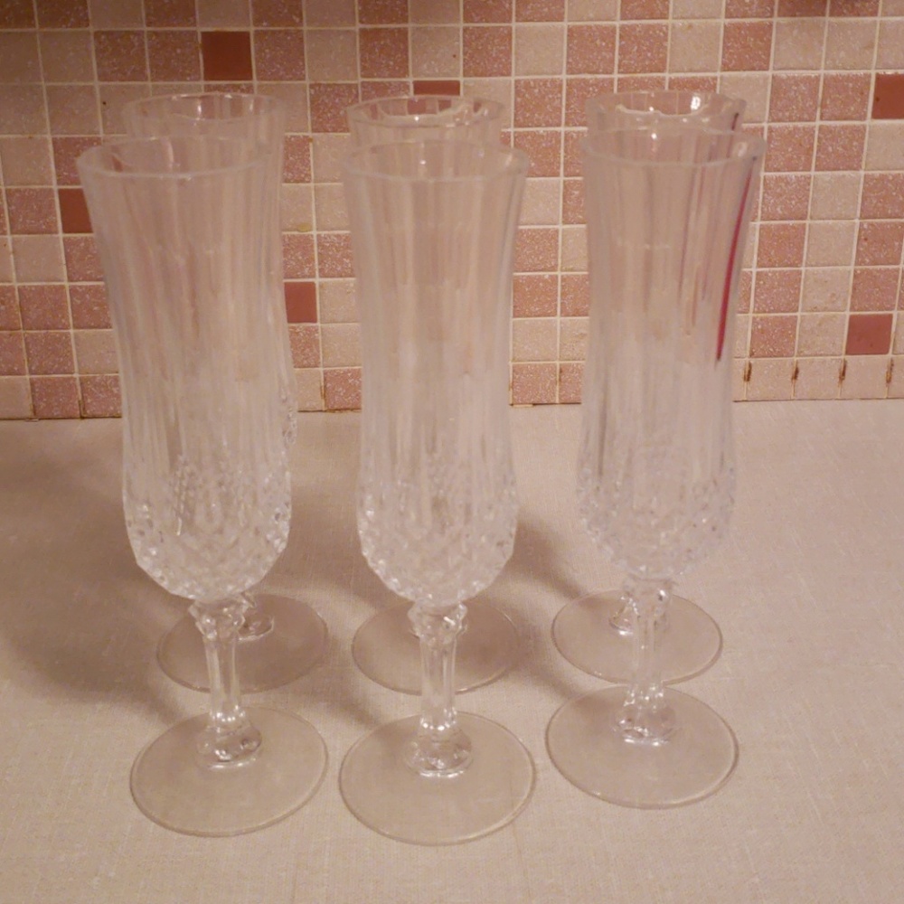 Crystal glasses